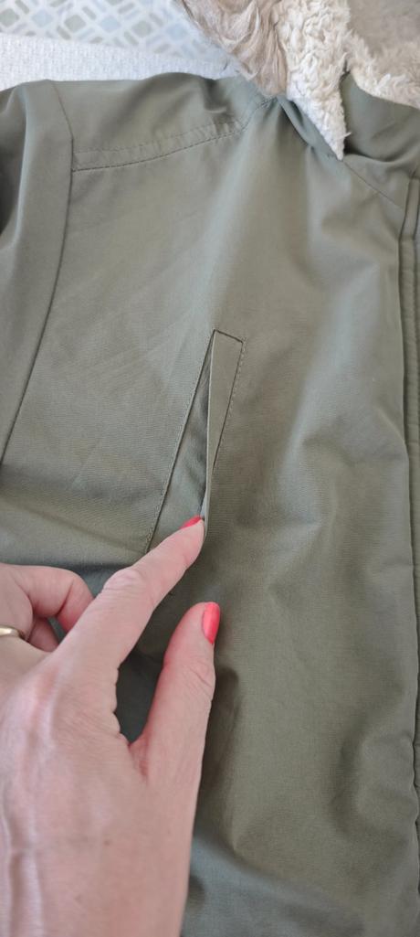 Parka na zimu, 158