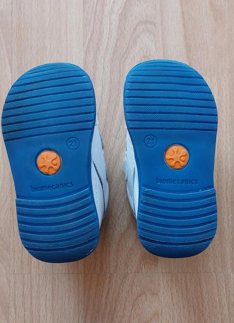 Celokožené topánky biomecanics č.21, 21