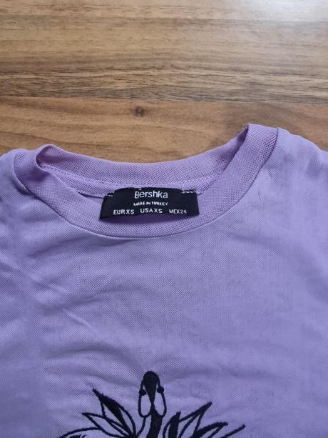 Trická a crop topy, bershka,xs