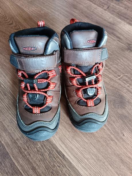 Celoročné topánky keen, keen,25