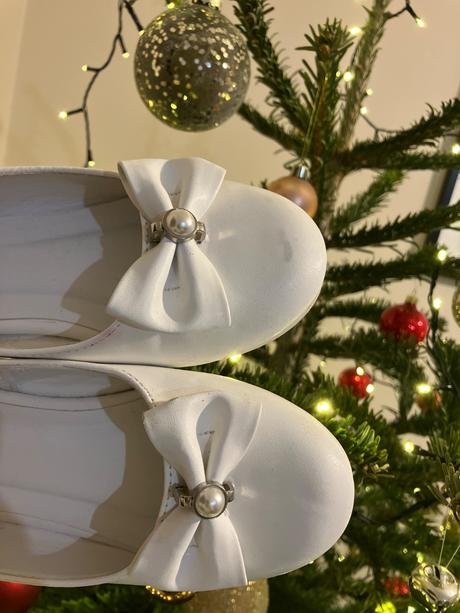 Biele topánočky v.33, nelli blu,33