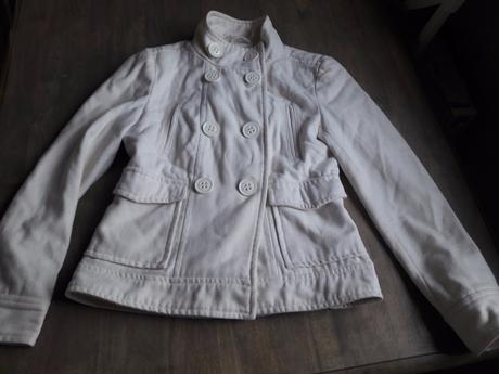 Kabat kremovo-biely, stradivarius,m