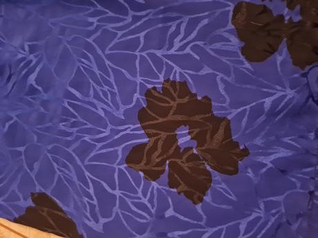 Tmavomodré šaty, s