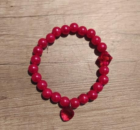 Perličkovy náramok, 