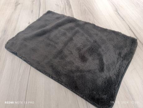 Plyšový koberček 60x40cm,