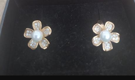 Náušnice z chirurgickej ocele, 