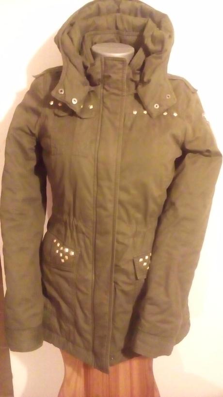 Vetrovka c 36, esprit,s