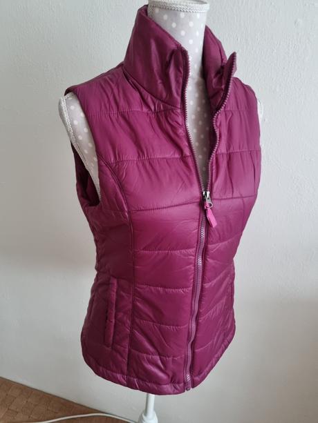 Bordová prešívaná vesta 36-38 crane, s