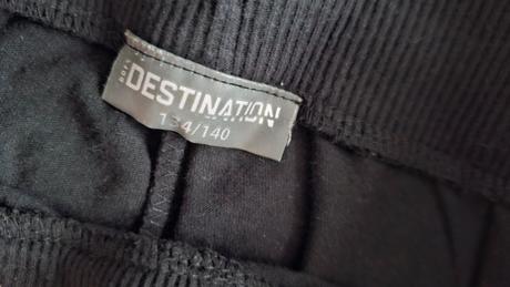 Čierne tenke teplaky, pepco,134