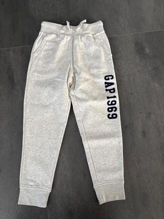 Nove zateplene teplaky gap, gap,134