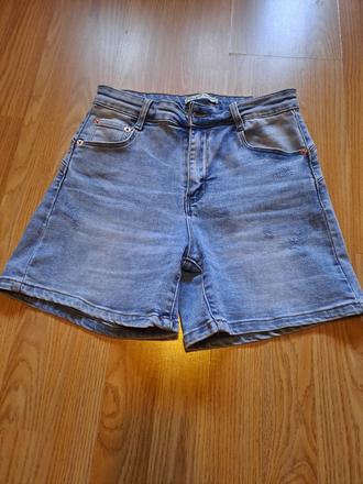 Damske kraťase ., m