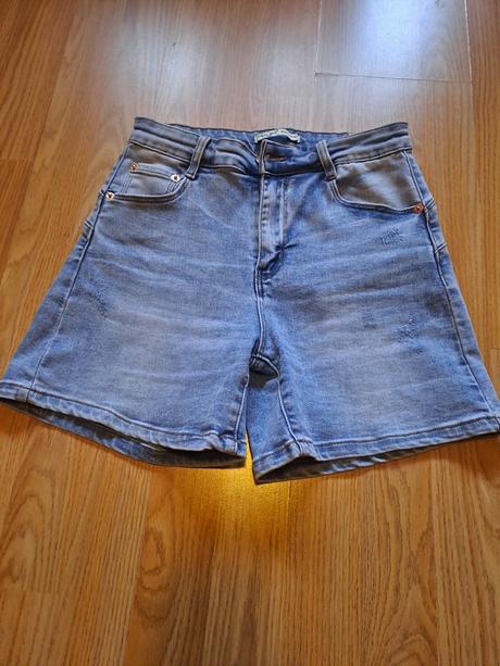 Damske kraťase ., m