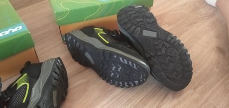 Chlapčenská prechodná obuv, veľ. 31, 2 ks, 31