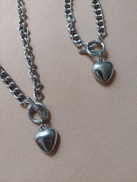 Retiazka a náramok, 