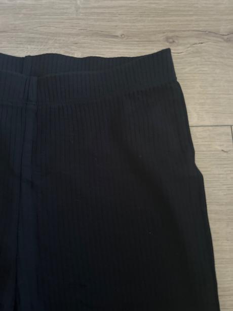 Zvonové legíny, h&m,170