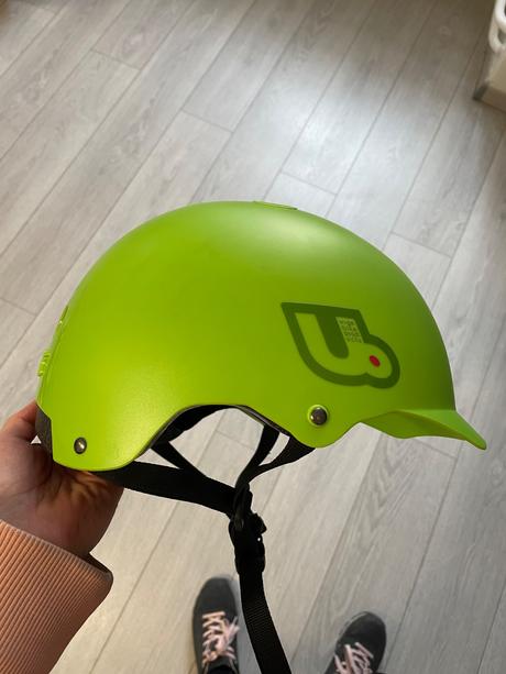 Urge prilba zelena, m