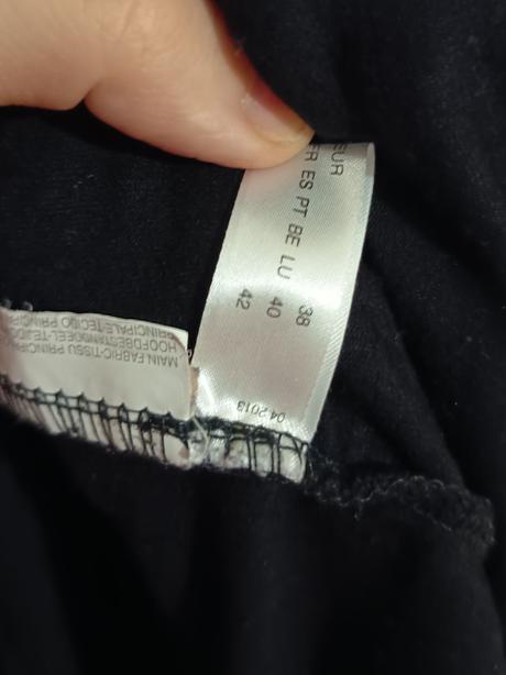 Čierny zaujímavý sveter, c&a,m