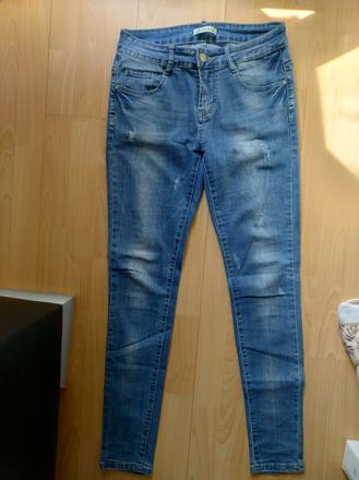 Modre rifle s jemnymi rozparkami, 38