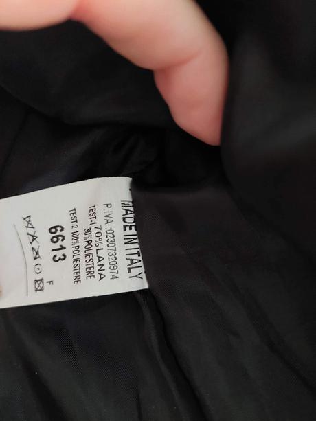 Vlnene exkluzivne bolerko svetrik made in italy, m