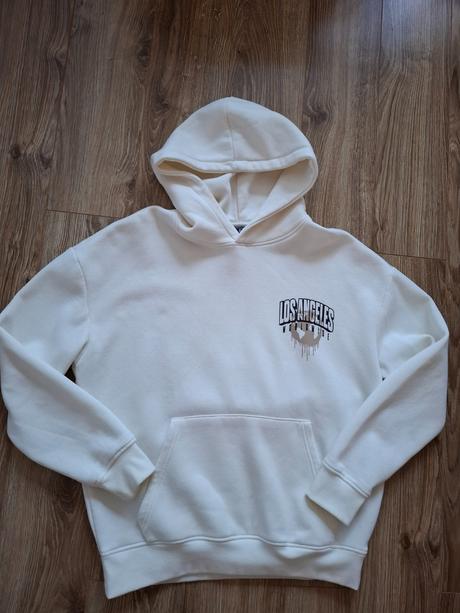 Predam mikinu, chapter young,s