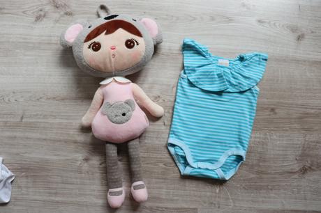 Body s volánikom, baby,56