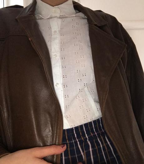 Kožená bunda, 38