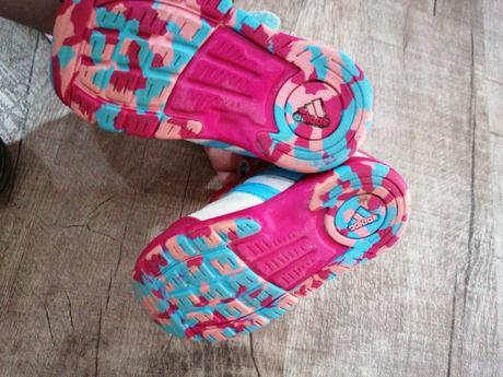 Adidas minnie zateplene veľkosť 22 originál, adidas,22