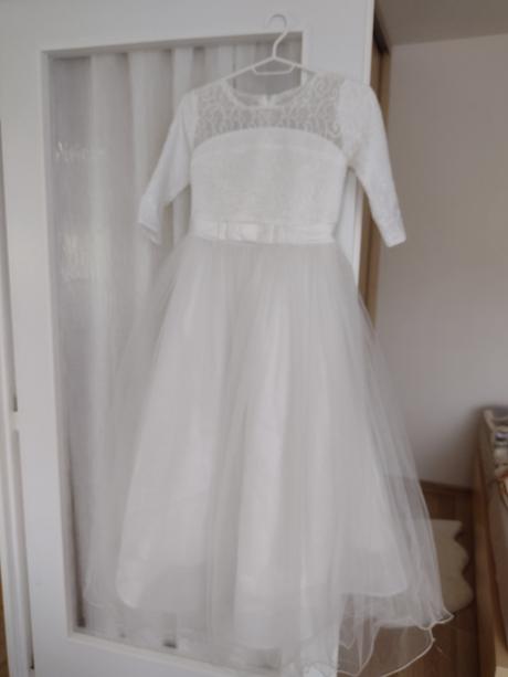 Šaty na prve sväté prijímanie, 146