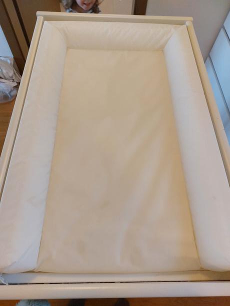 Prebaľovací pult ikea, 