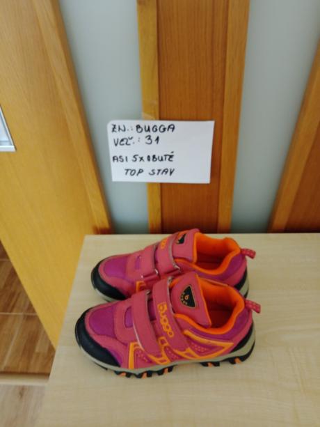 Dievčenské softshellove topánky bugga veľ.28, 31