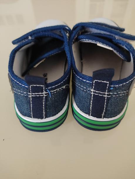 Chlapčenské tenisky, 25