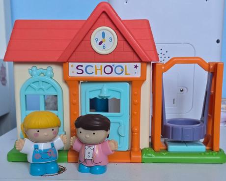 Domček škola,