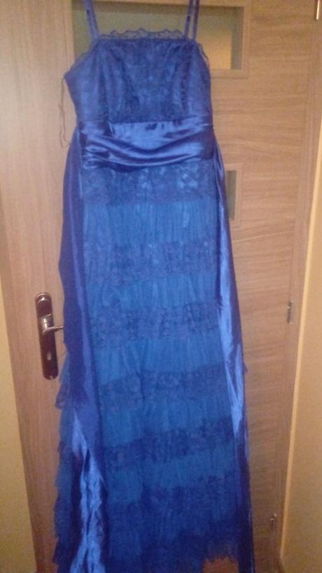 Spolocenske saty s volanmi, m