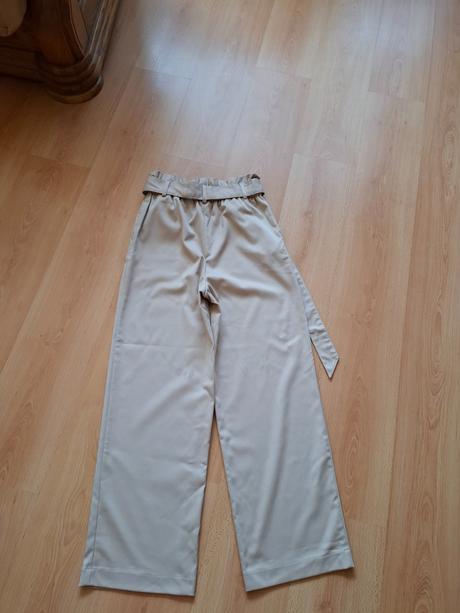 Nohavice s vysokým pásom, reserved,s