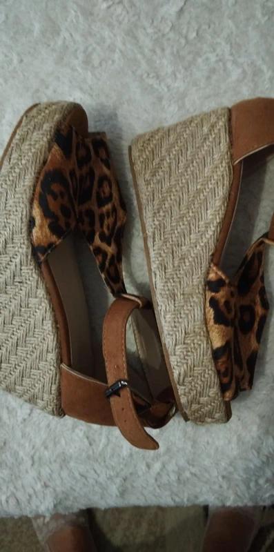 Sandále na platforme, 36