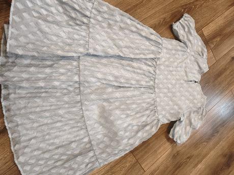 Elegantné šaty, reserved,152