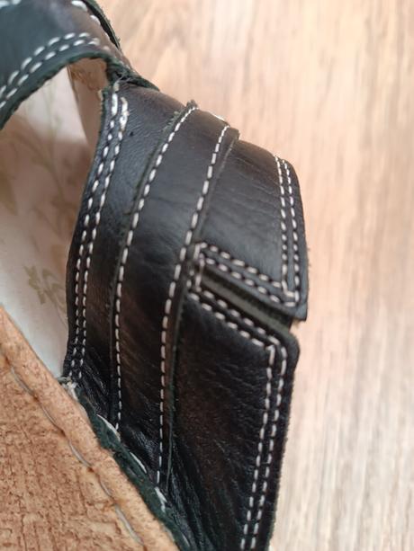 Šlapky kožené, 39