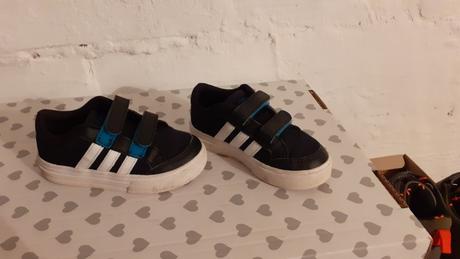 Adidas botasky č. 25, adidas,25