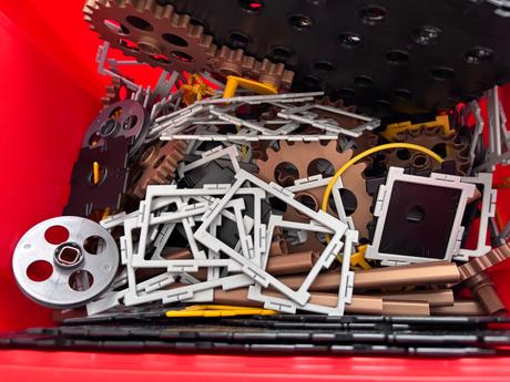 Polydron dobrodružstvo s inžinierstvom, triedny vz, 