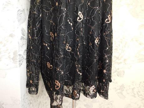 Pekna čipkovana bluzka, 46