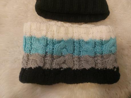 Set čiapka a nakrčník, 98