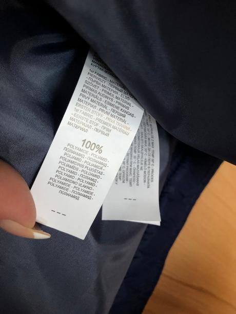 Vetrovka, reserved,s