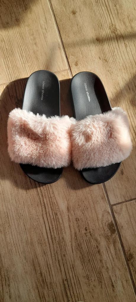 Šľapky s kožušinkou 39, 39