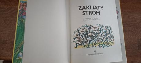 Kniha zakliaty strom,