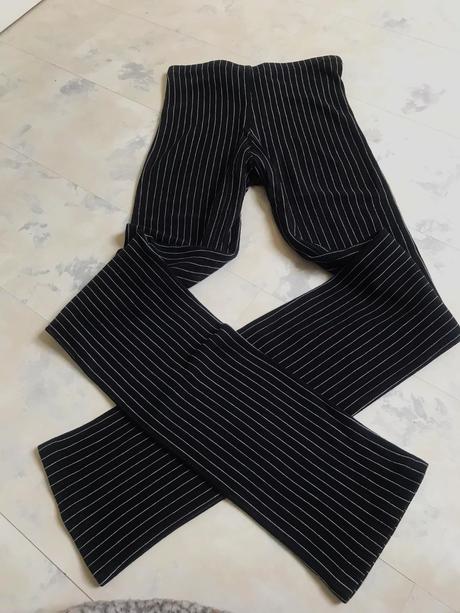 Strečové pevné hrubšie legíny, l