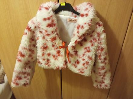 Krátky hrubý kabát, 140