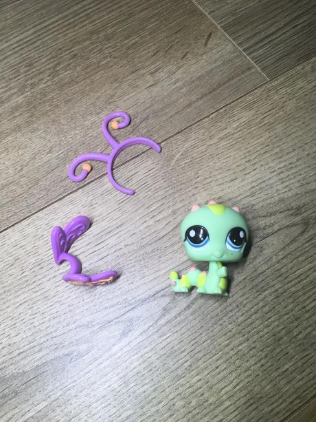 Lps motýle a húsenica, 