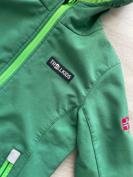 Softshellova bunda, trollkids,128