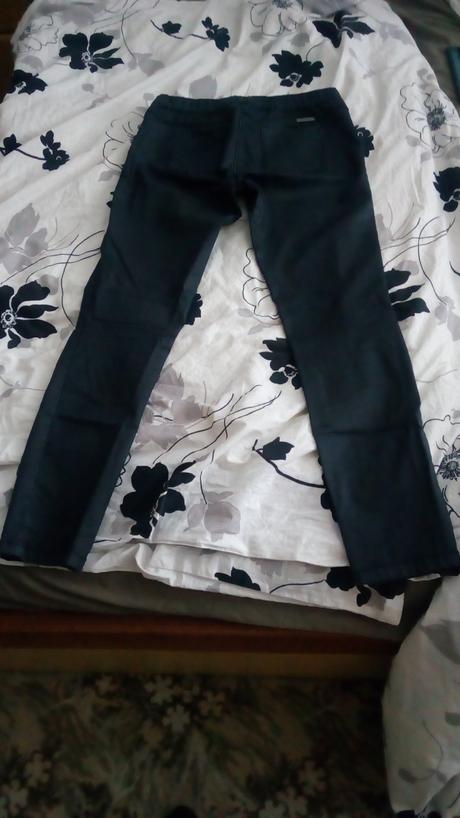 Damske nohavice, stradivarius,40