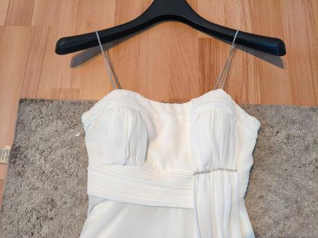 Spoločenské šaty, m